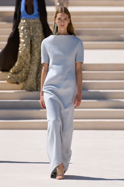 Look 34